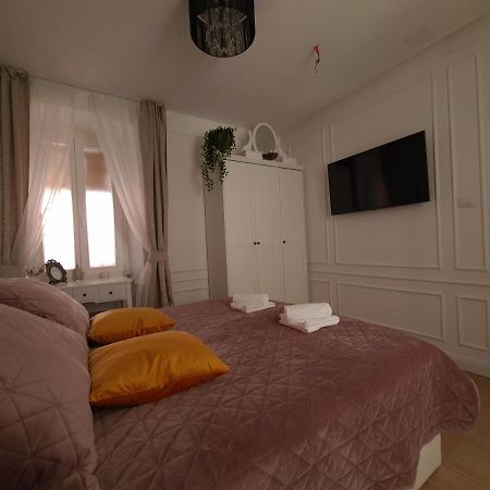 Apartment Trixi Maksimijan Πούλα Εξωτερικό φωτογραφία