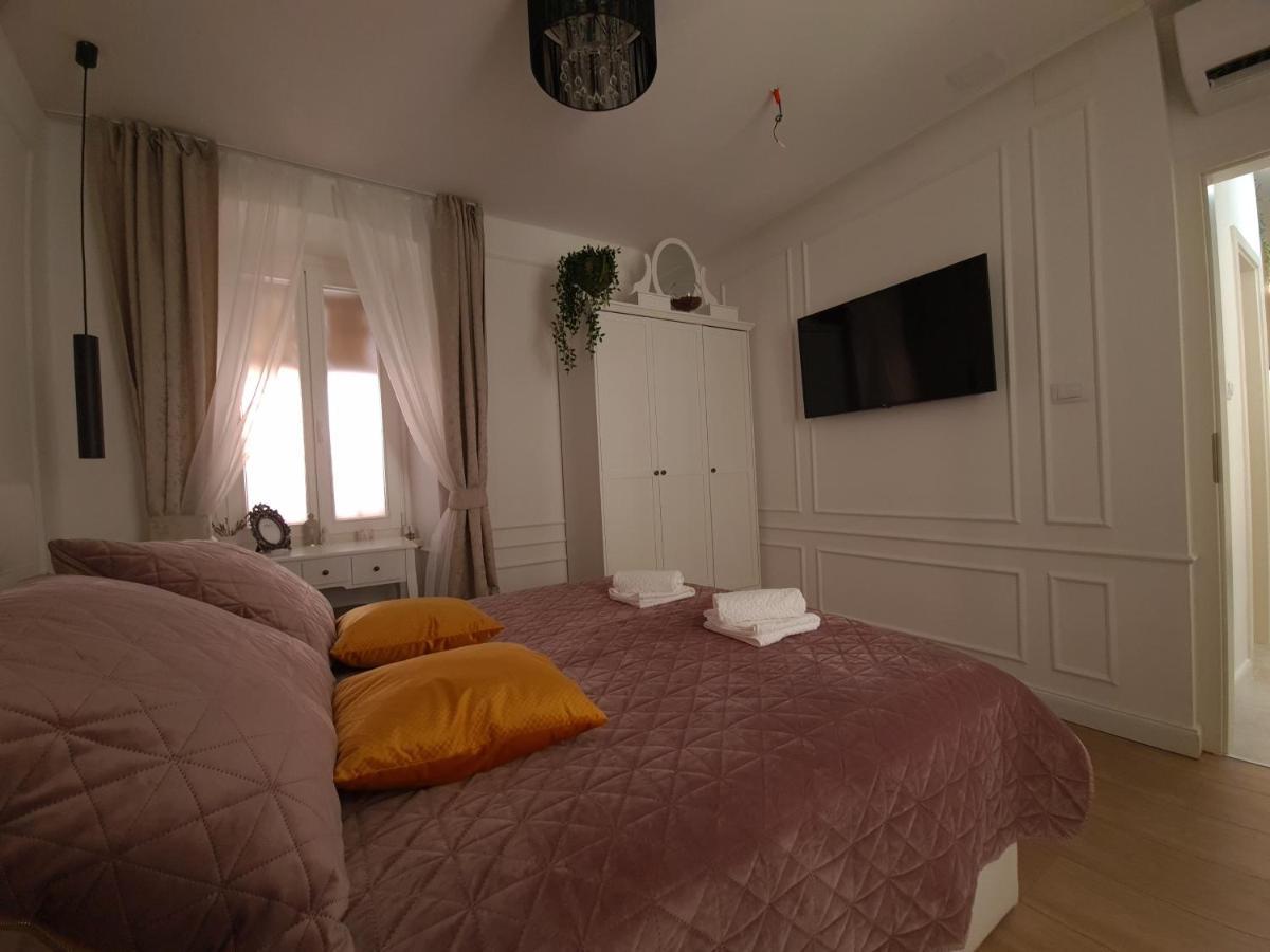 Apartment Trixi Maksimijan Πούλα Εξωτερικό φωτογραφία
