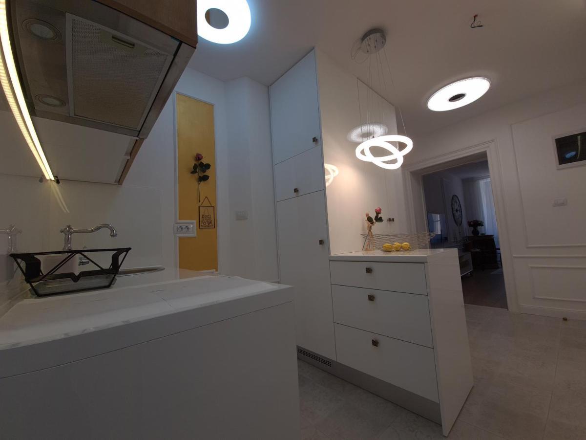 Apartment Trixi Maksimijan Πούλα Εξωτερικό φωτογραφία